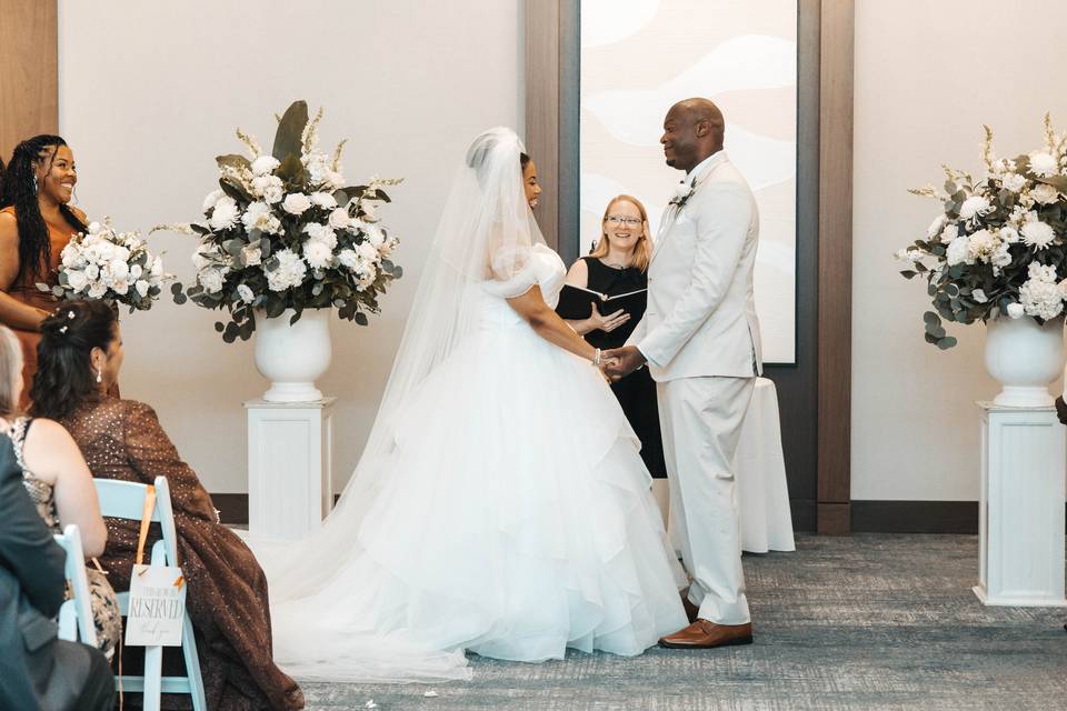 Mr. & Mrs. Holiday!