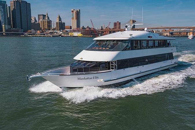 The Manhtattan Elite is docked in Chelsea Piers, Manhattan, and is perfect for intimate seated dinners of around 50-60 guests and cocktail hours for 90 guests.