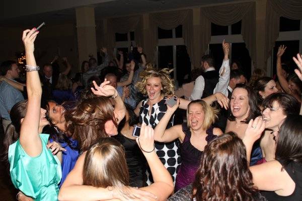 DJ Mike D - Wedding DJ - Atkinson Country Club March 2012