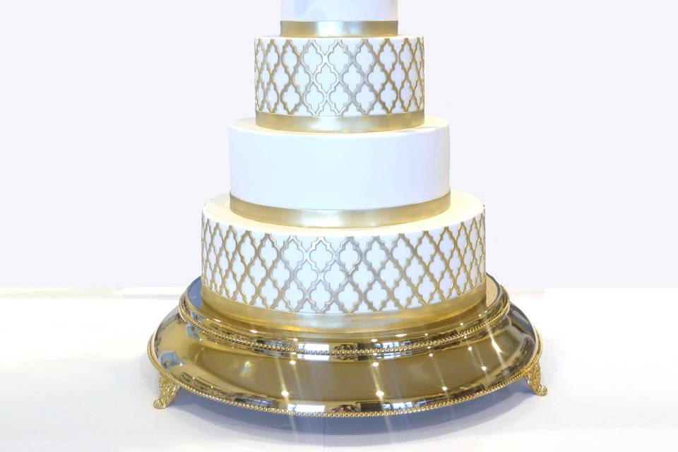 White and Gold Wedding Cake