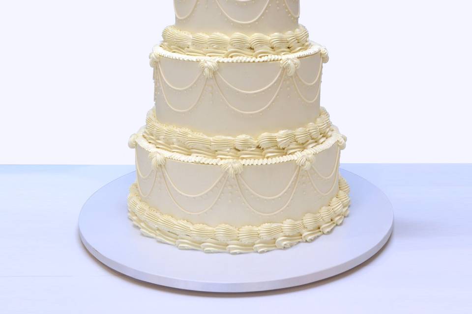 Vintage piping Wedding Cake