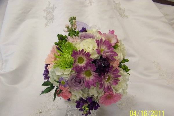 Light colored bouquet