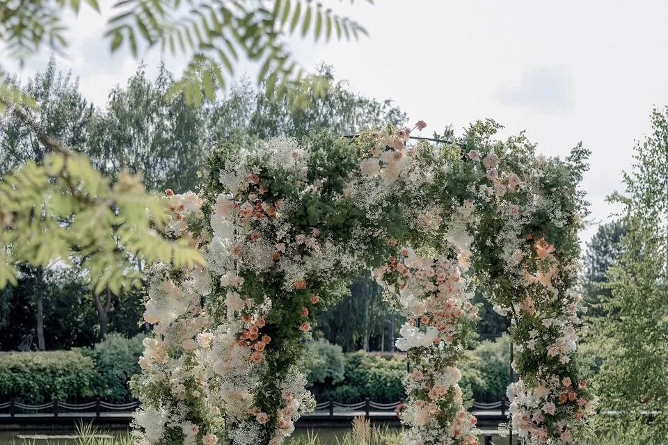 Mint Floral Studio