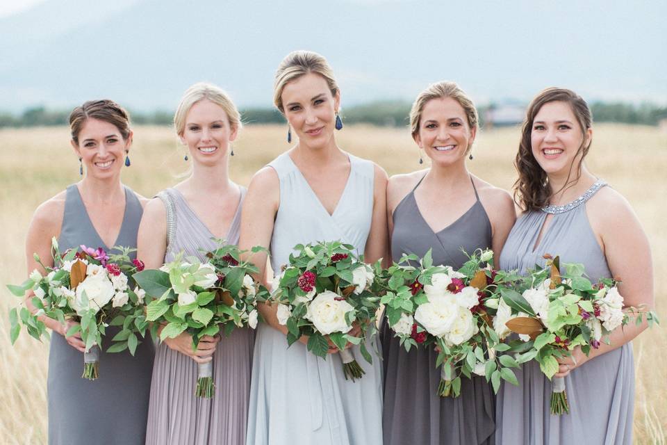 Putting earrings on | Simply Sarah Photography