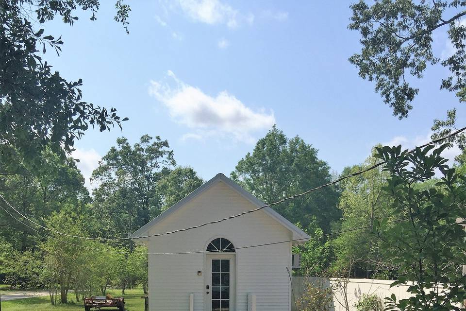 Tie the Knot Wedding Chapel