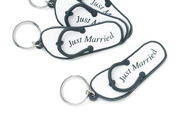 Just married keychains are cute beach favors.