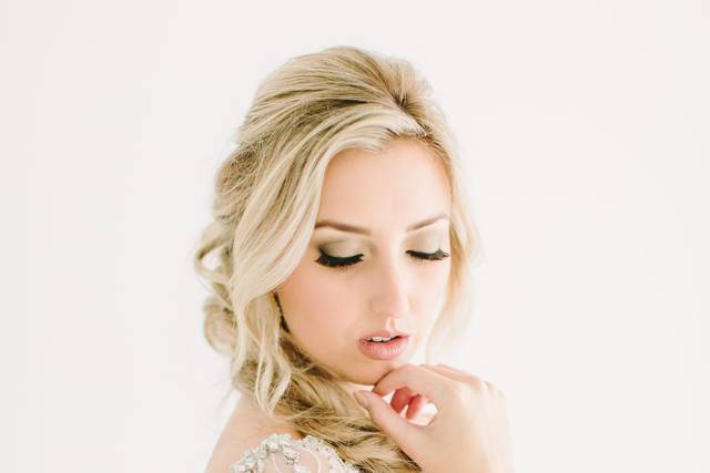 The bride | Kate Elizabeth Photography