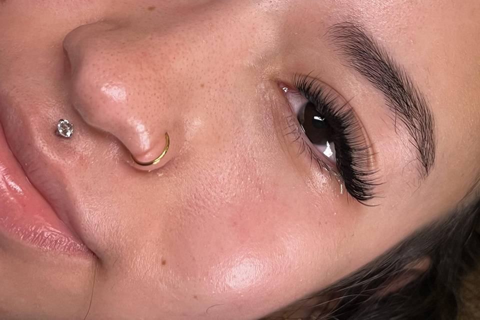 Hybrid lash extensions