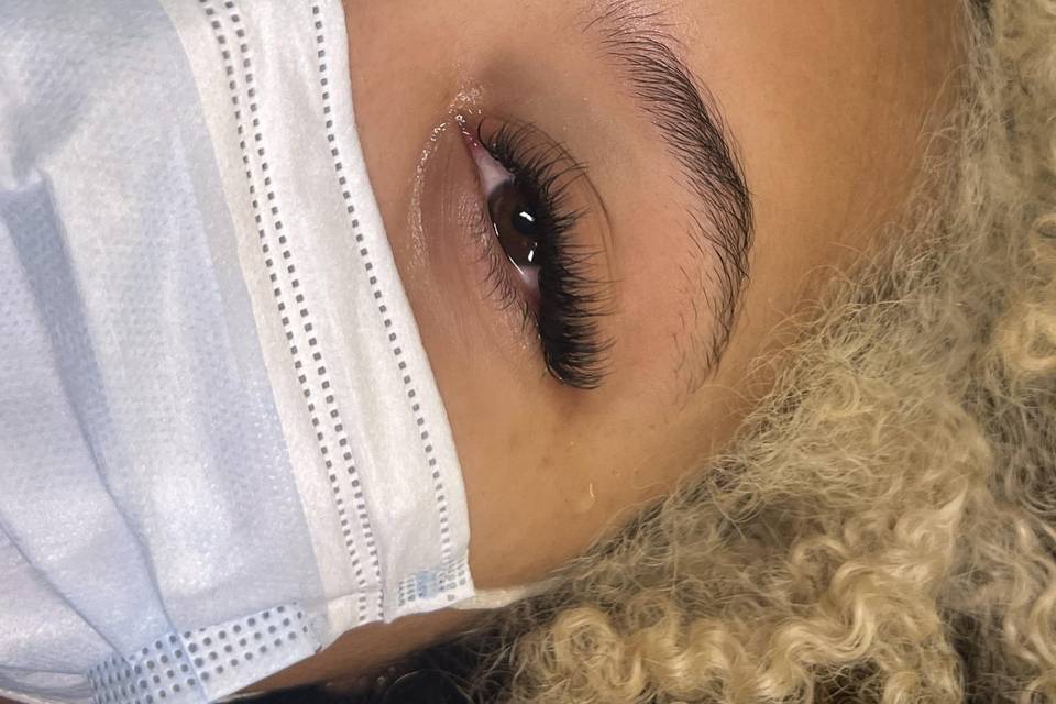 Volume lash extensions