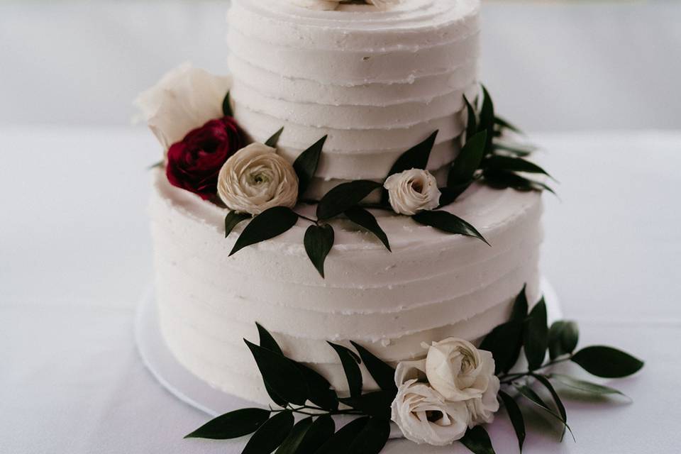 White rose cake Flowers