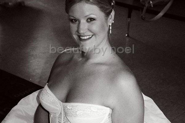 Beauty by Noel - Makeup artist & hair stylist