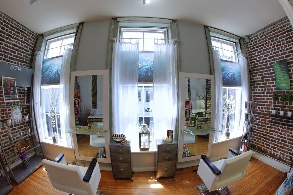 Salon Chair View King Street