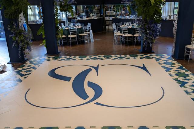 inkredible-custom-dance-floor-navy-monogram-tile-border.jpg