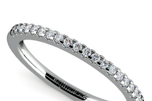 Scallop Diamond Wedding Ring in White Gold