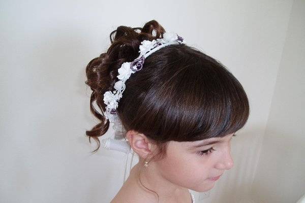 Flower girl hairstyle