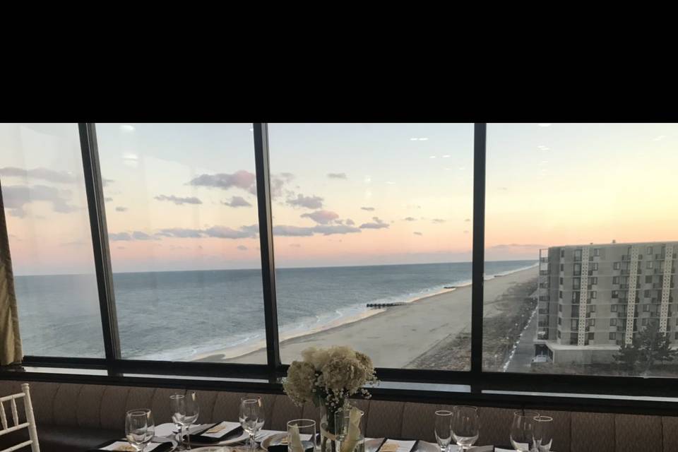 Sweetheart table