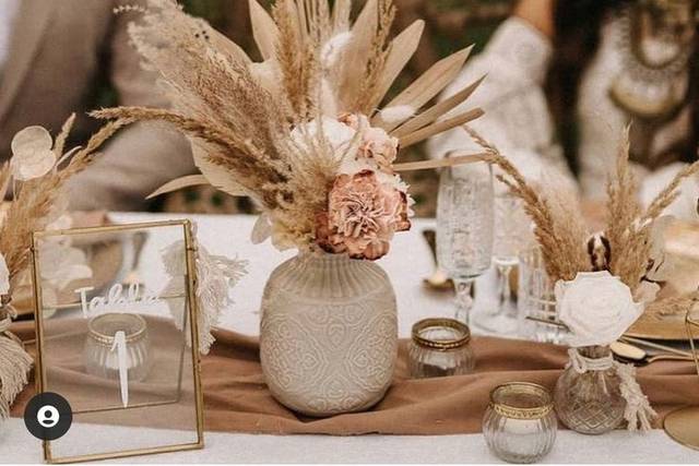 Boho wedding flowers