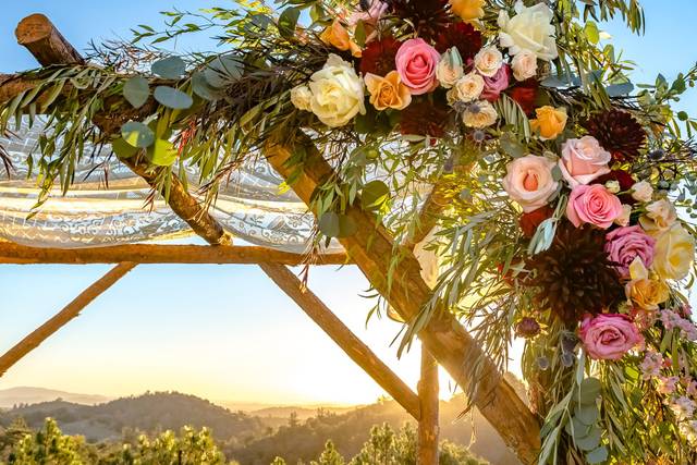 Boho wedding flowers