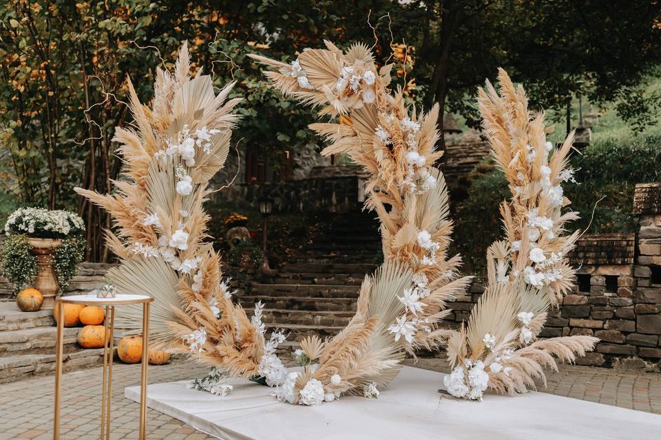 Boho wedding flowers