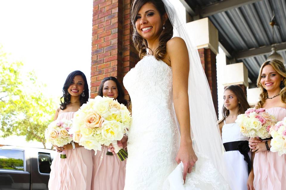 Bride and her bridesmaids