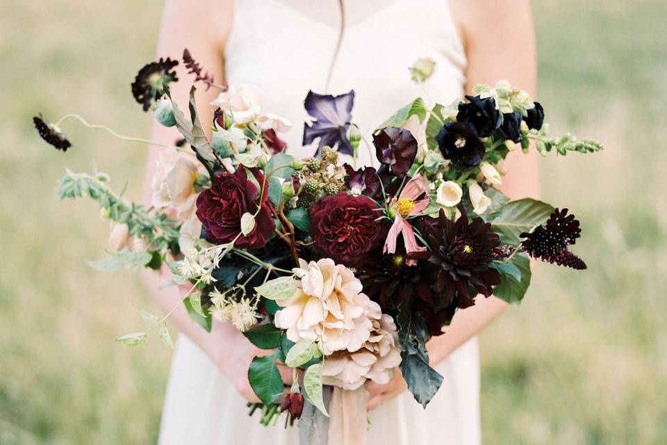 Bride holding bouquet