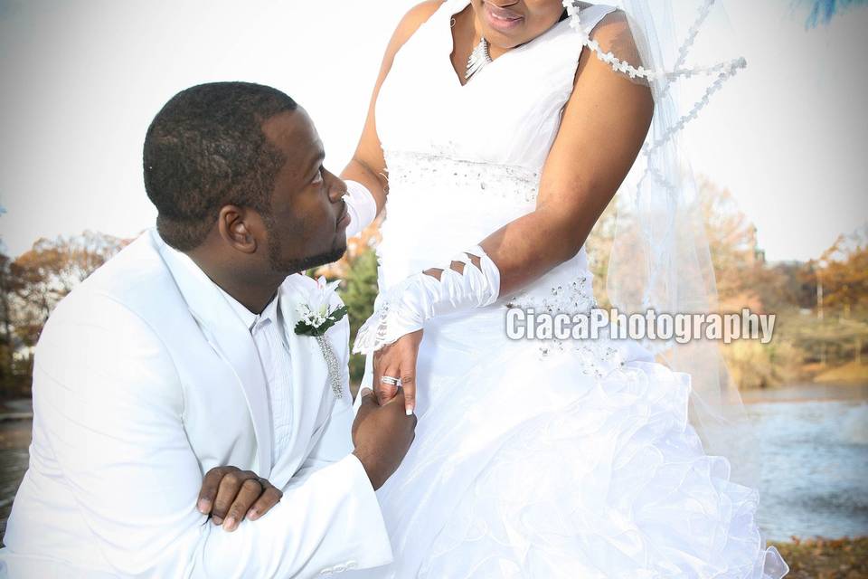 On bended knee - Ciaca Photography