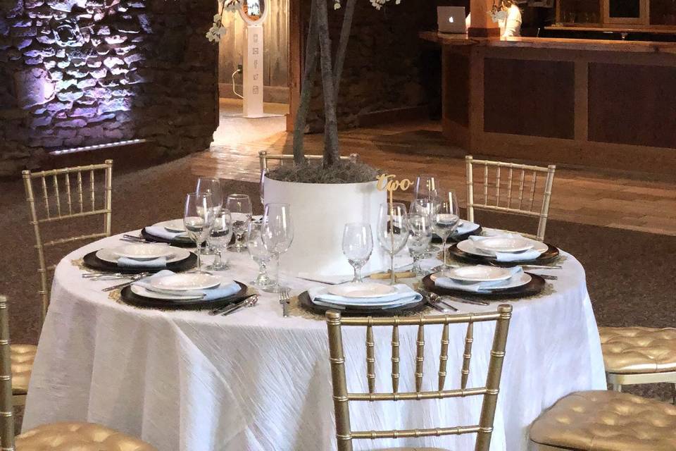 Table setting