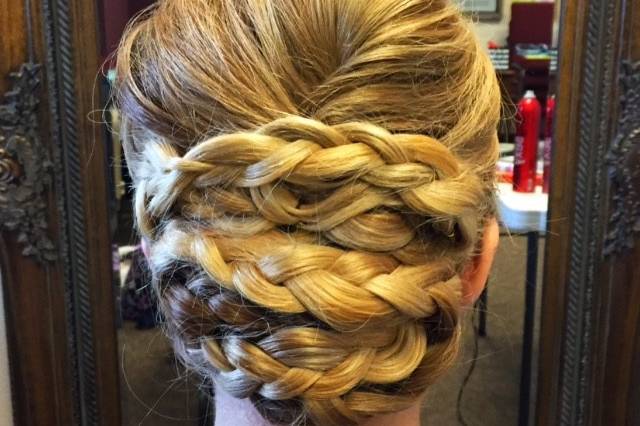 Miss Tuesdee Bridal Hair