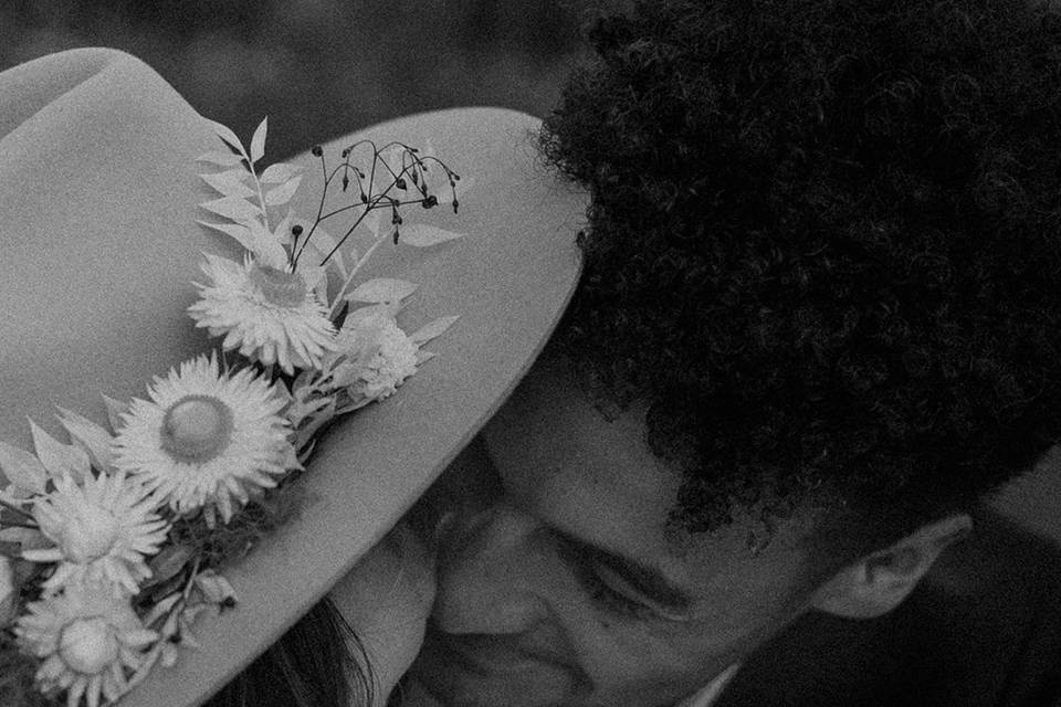 Hourglass Wedding