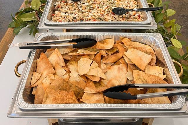 Buffet Line!