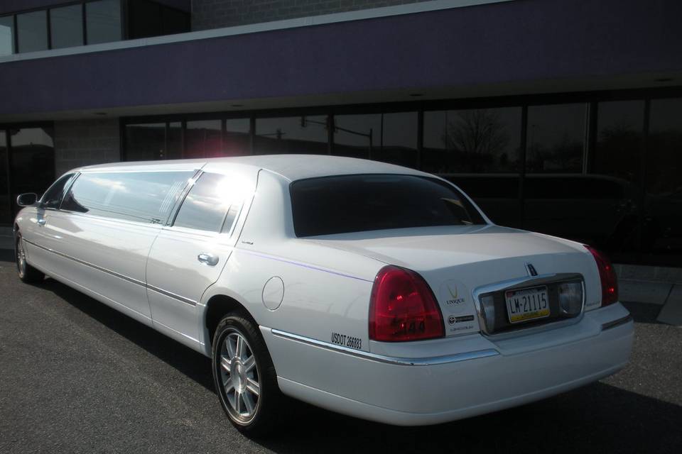 Unique Limousine