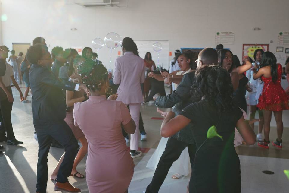 DJ QUEEN ENTERTAINMENT