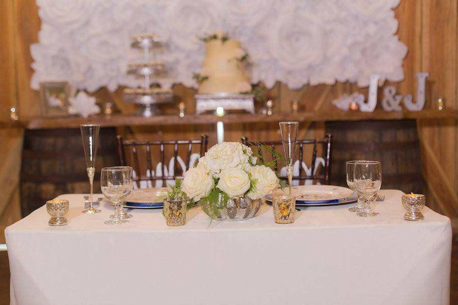 Sweetheart table