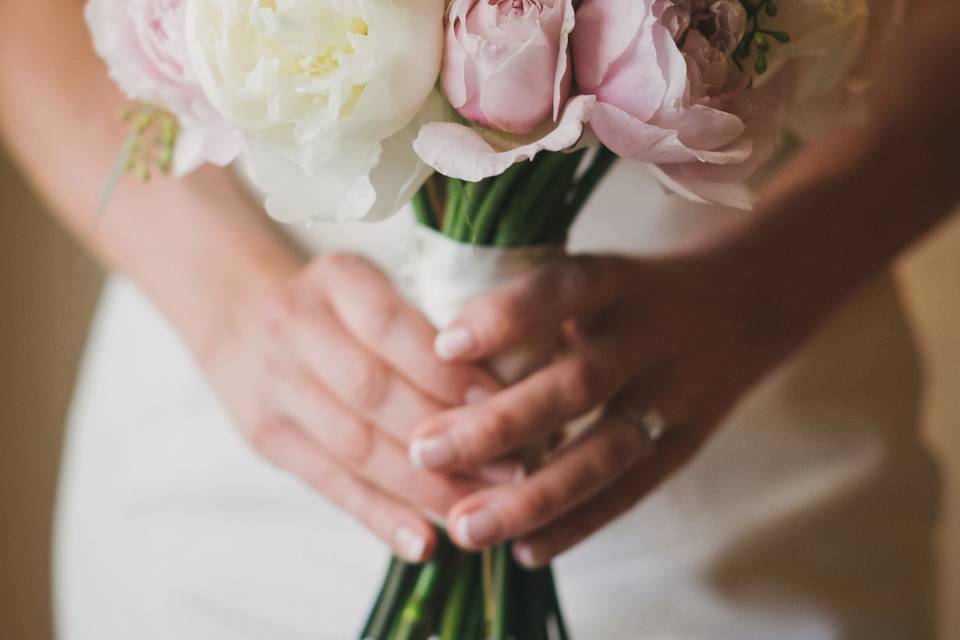 Bride holding her bouquet