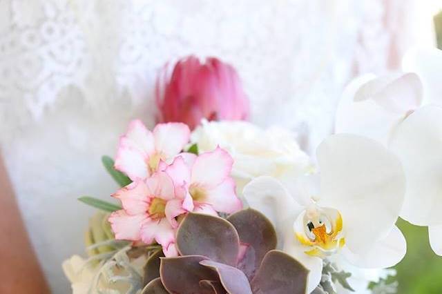 The bride holding her bouquet