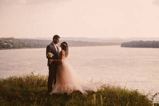 Lakefront Wedding