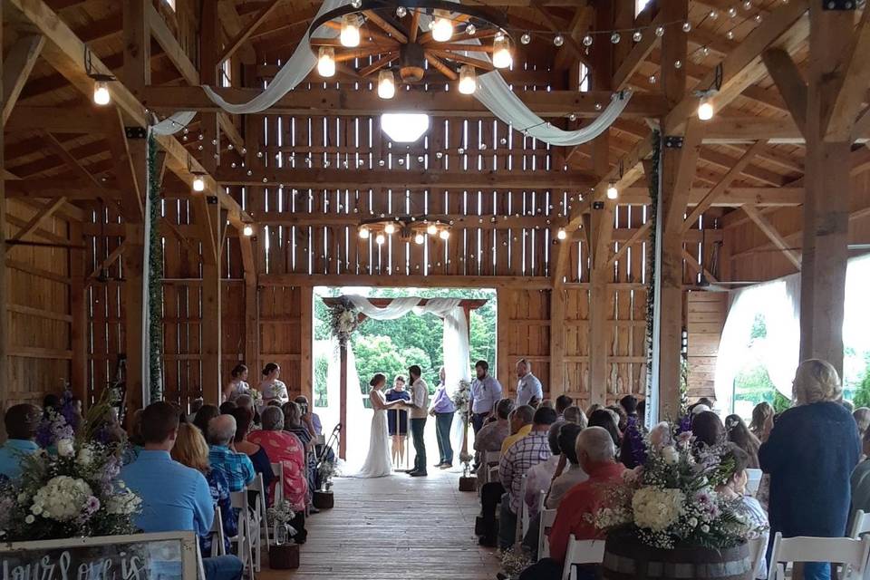 Cedar Bluff Weddings and Retreats