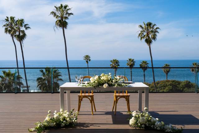 La Jolla Cove Rooftop by Wedgewood Weddings