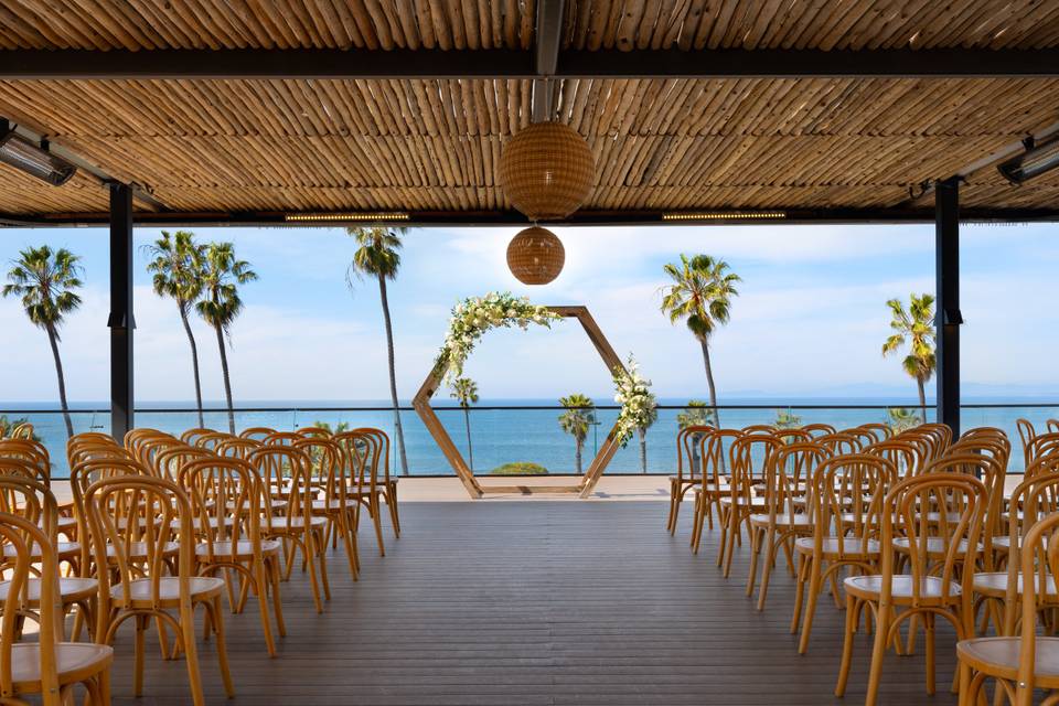 La Jolla Cove Rooftop by Wedgewood Weddings