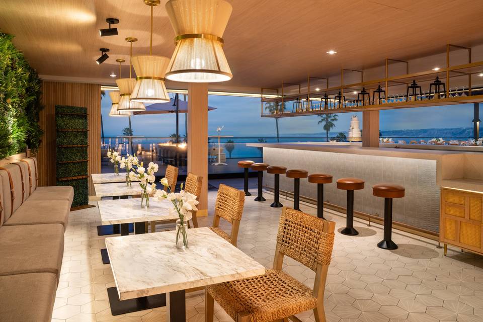 La Jolla Cove Rooftop