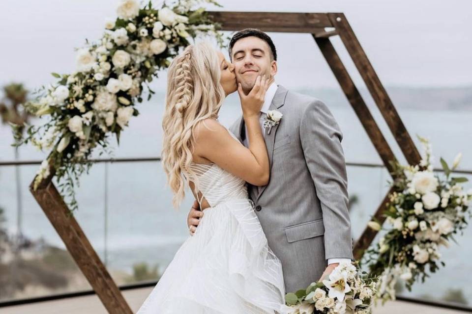 La Jolla Cove Rooftop by Wedgewood Weddings