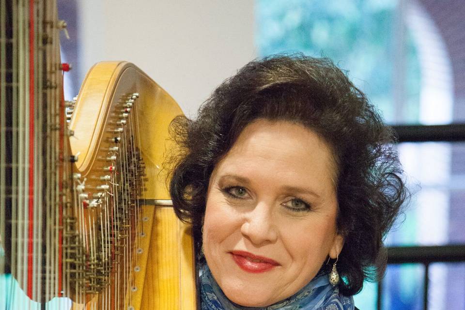 Laura byrne harpist