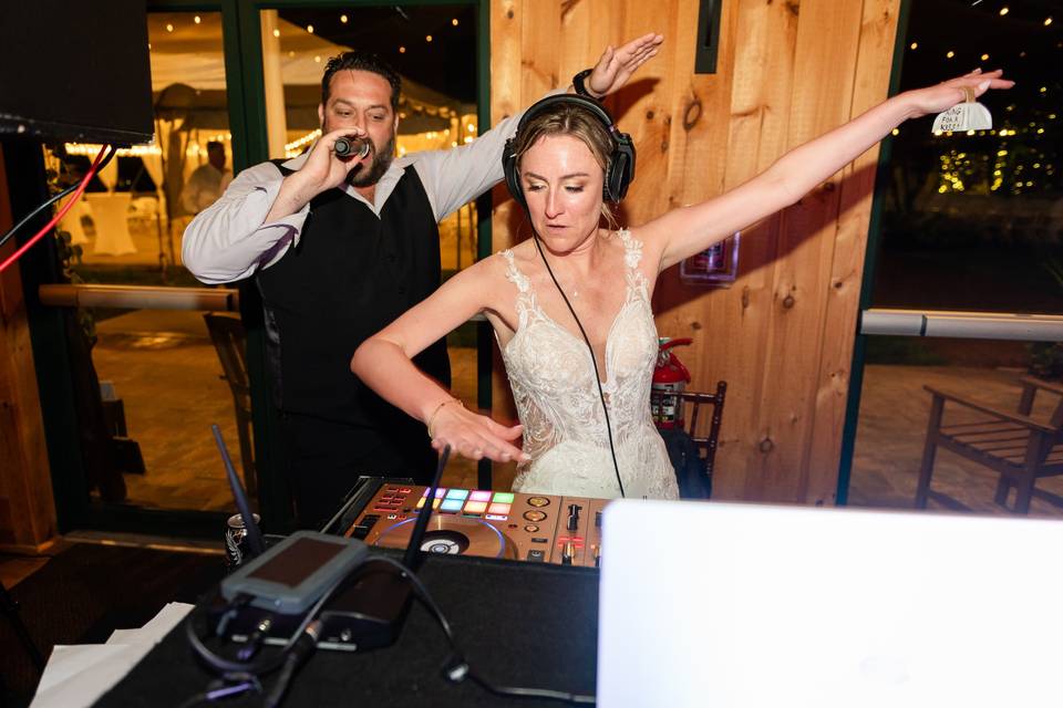 The Importance of a Great DJ