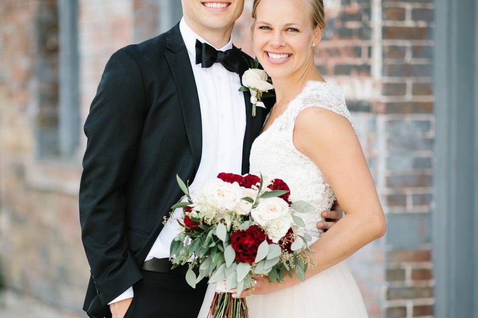 Bride and groom in the fall