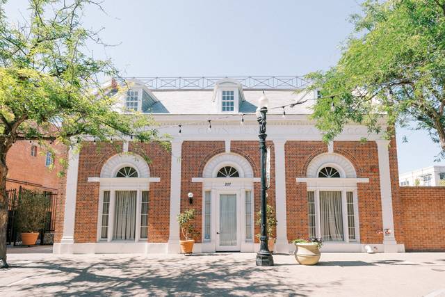 Estate on Second