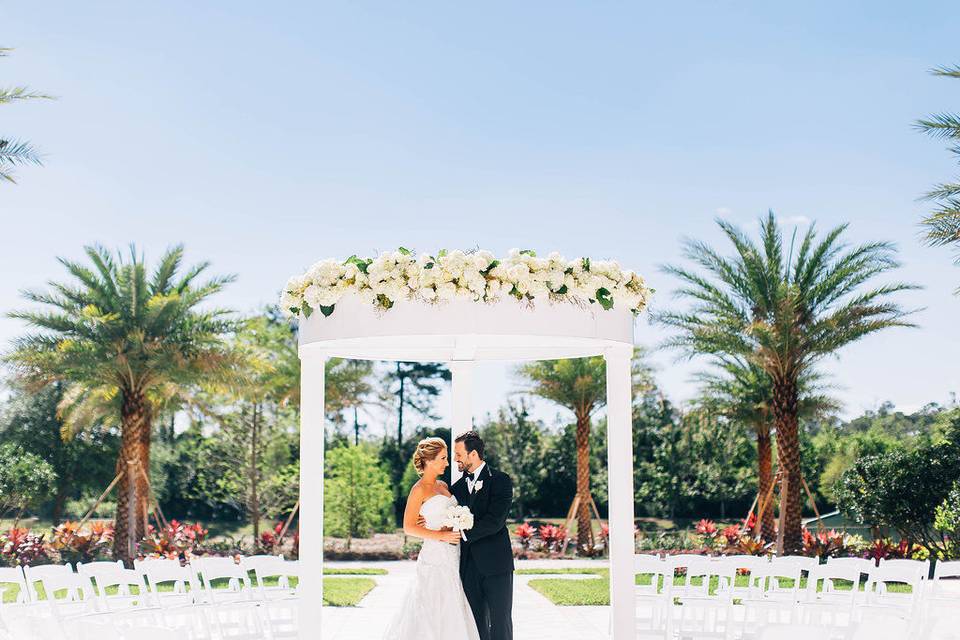 Orange Springs Specialty Water and Beverage Company - Orlando Premier Bride