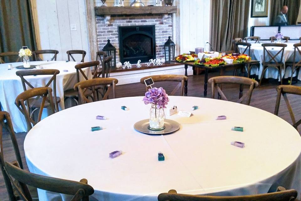 Clubhouse Guest Tables
