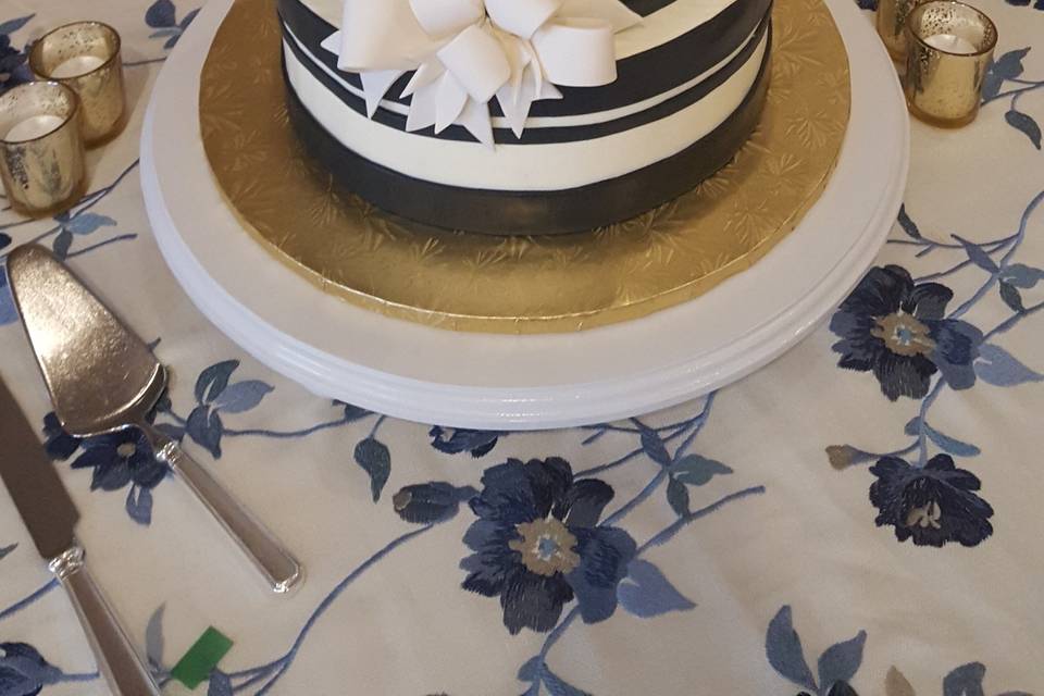 Painted buttercream cake