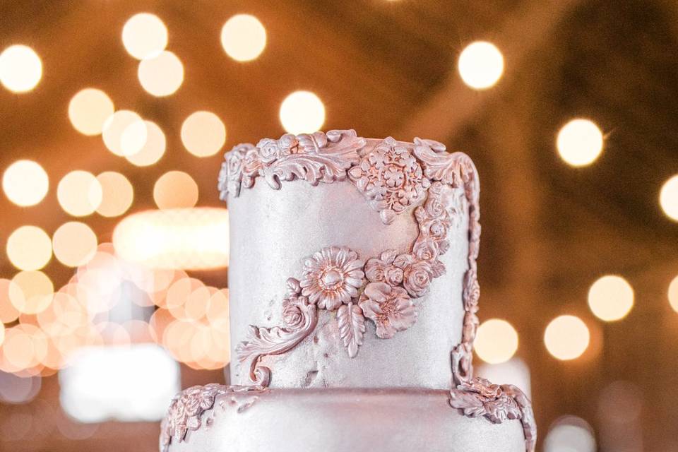 Rustic opulence cake