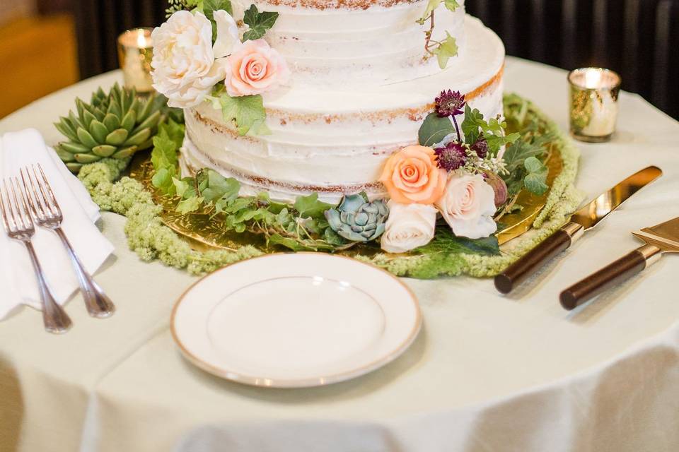 Naked Wedding cake